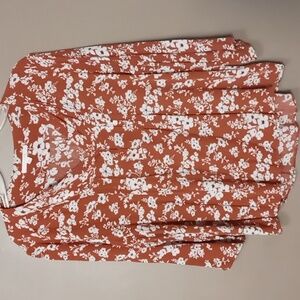 Fun 2 Fun Burnt Orange w White Flowered Blouse w Top Buttons XL